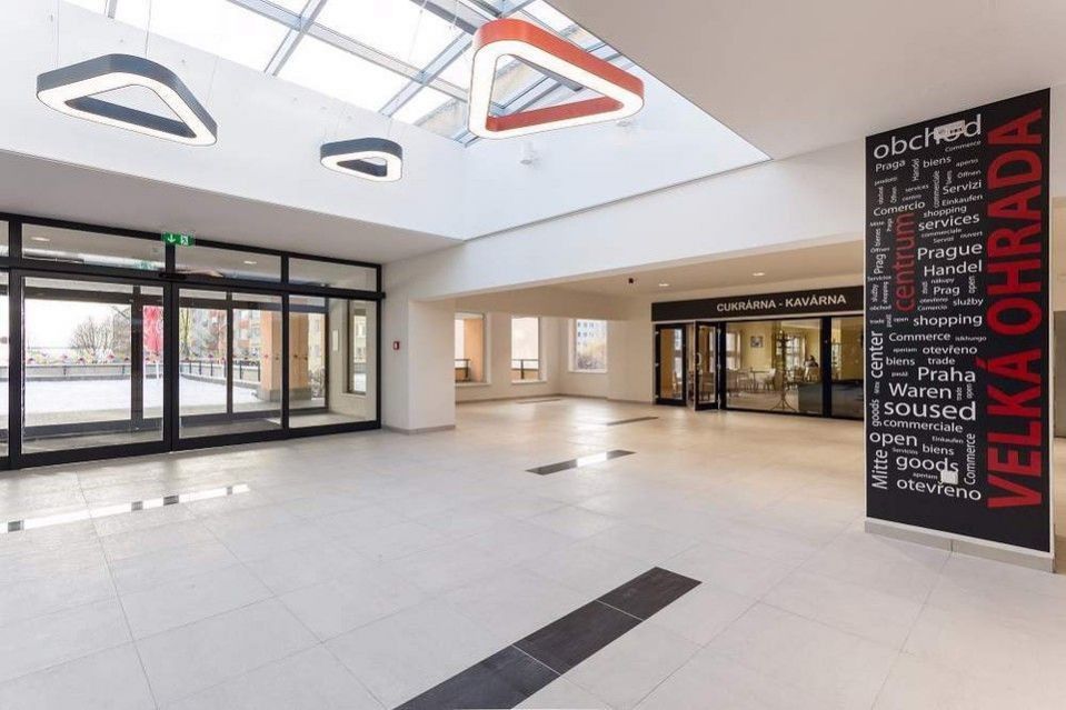 Pronájem komerčního prostoru 100 m² - foto 4