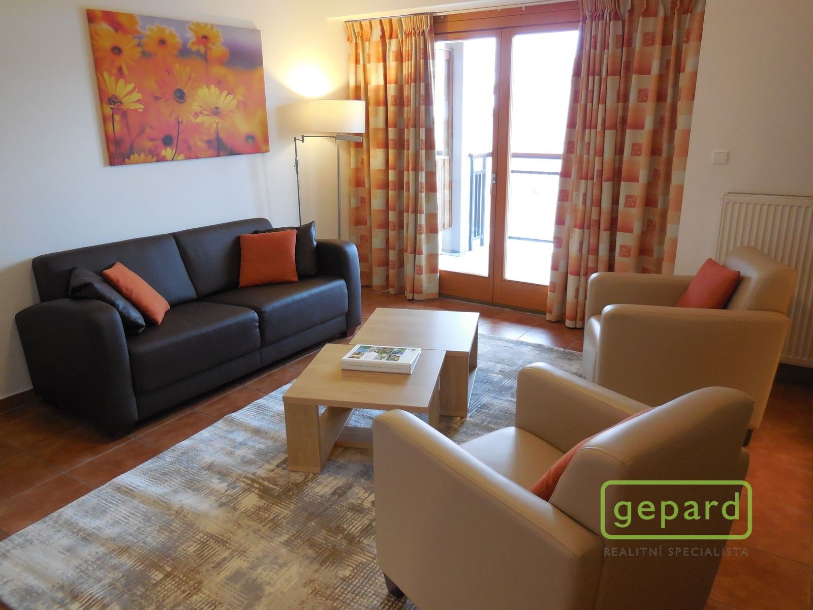 Prodej bytu 3+kk 76 m² - foto 1