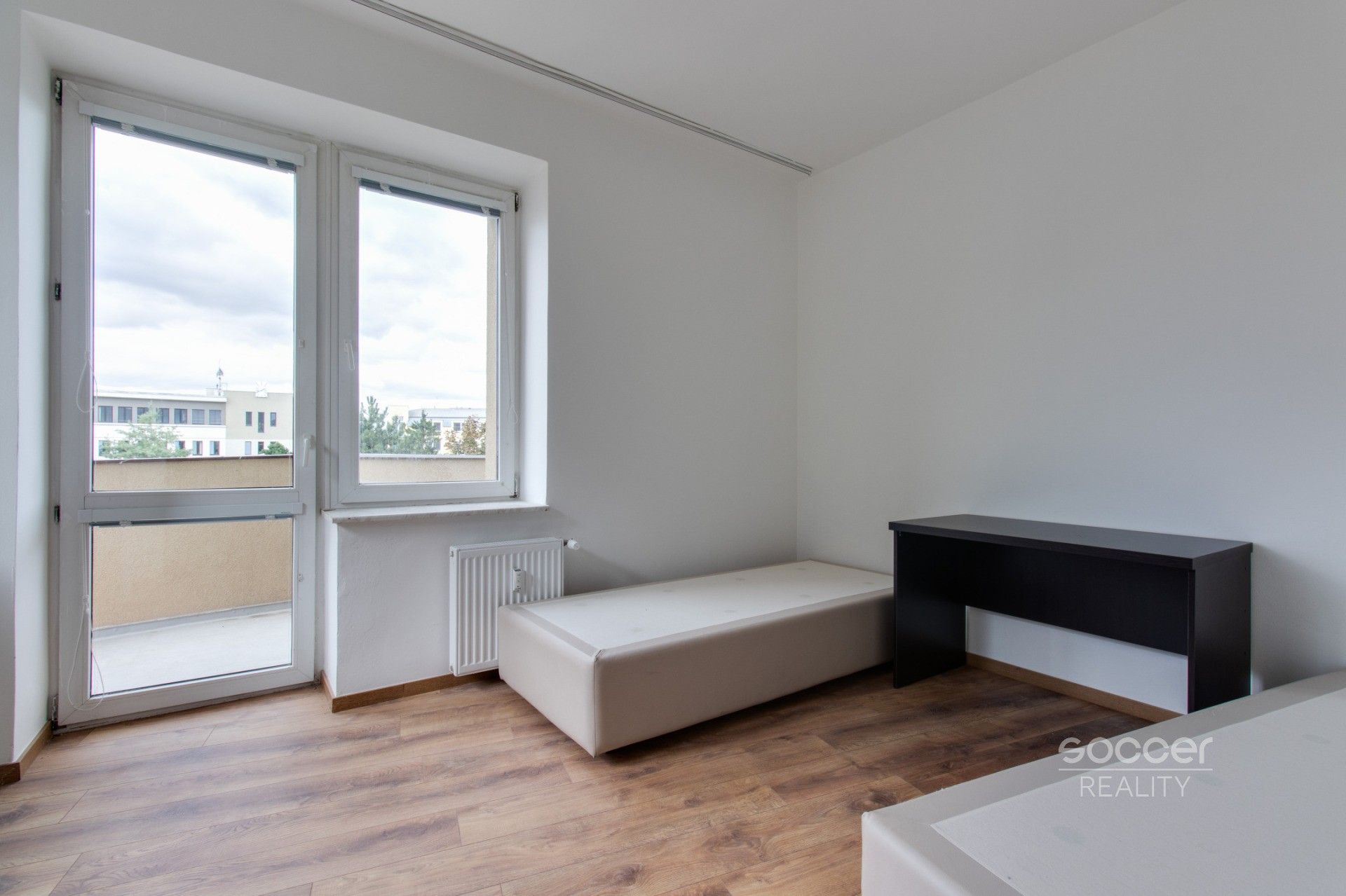 Pronájem bytu 1+kk 22 m² - foto 1