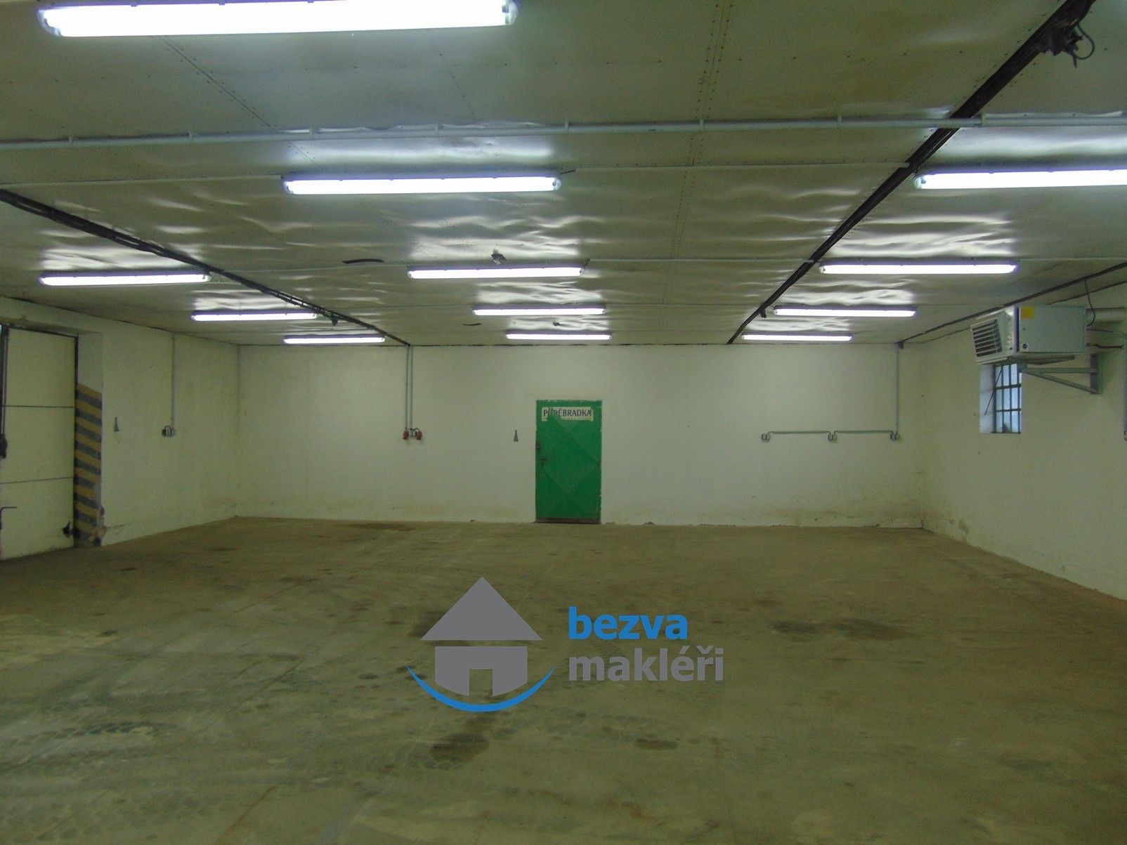 Pronájem komerčního prostoru 164 m² - foto 5