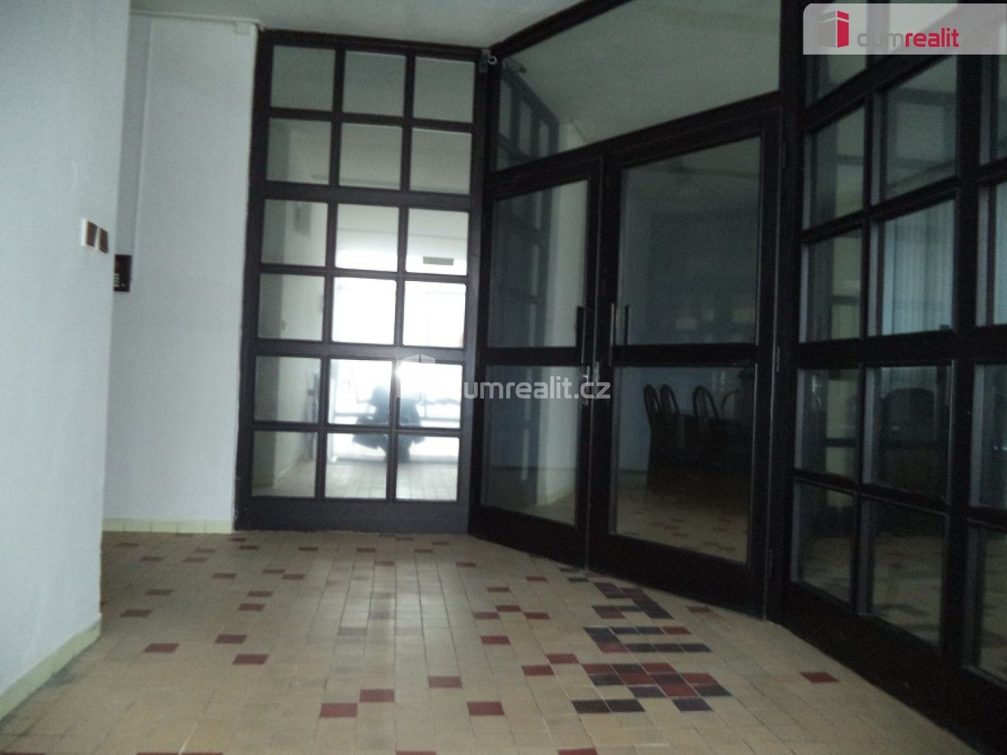 Pronájem komerčního prostoru 26 m² - foto 2