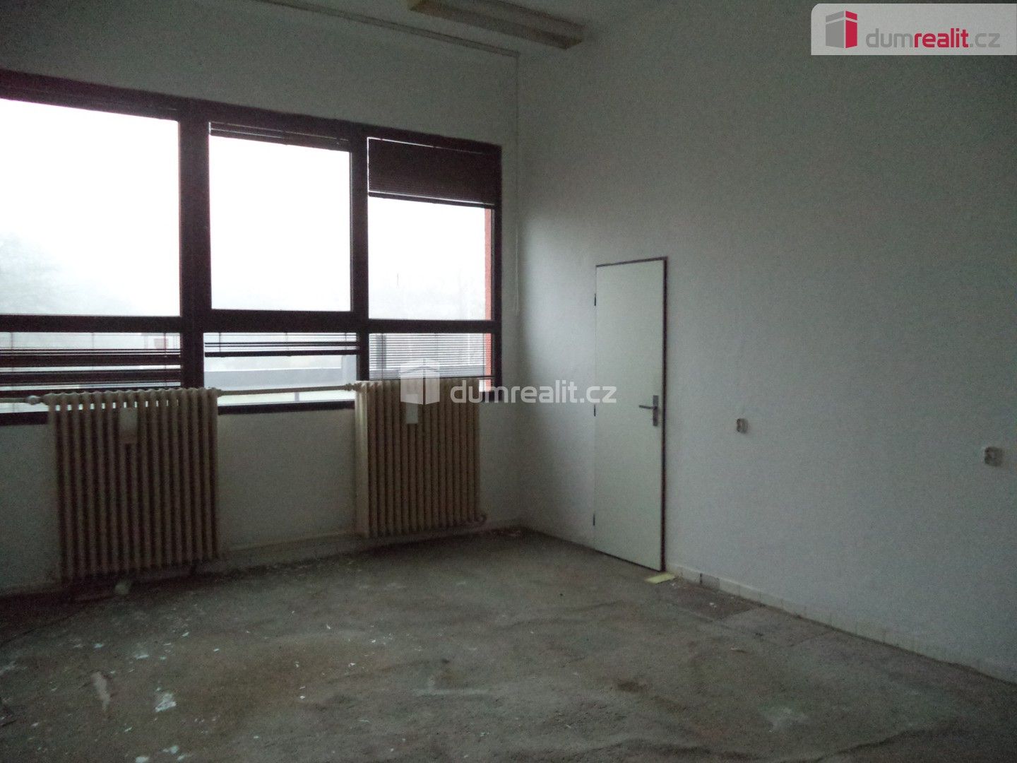 Pronájem komerčního prostoru 26 m² - foto 11
