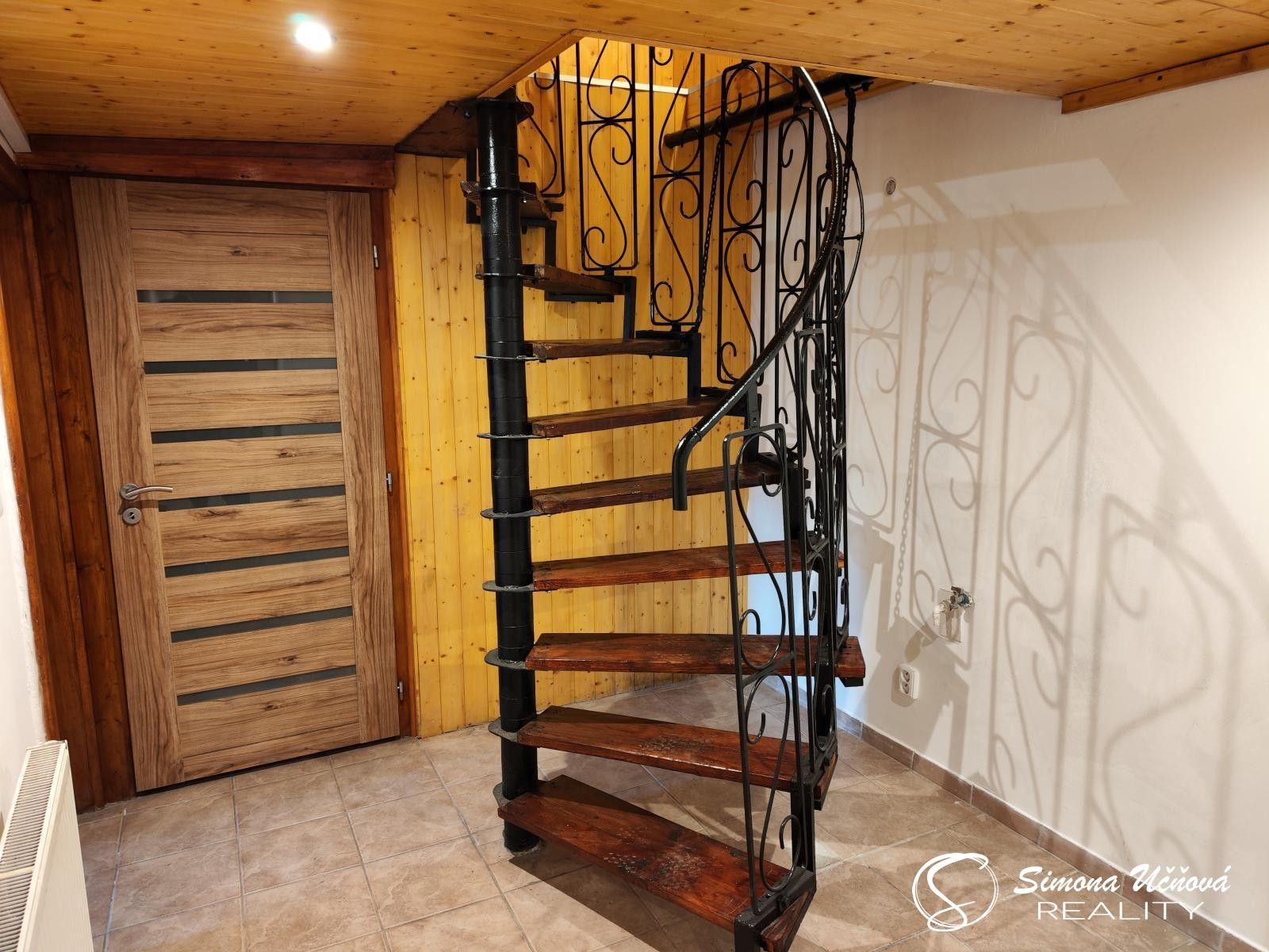 Prodej komerčního prostoru 270 m² - foto 25