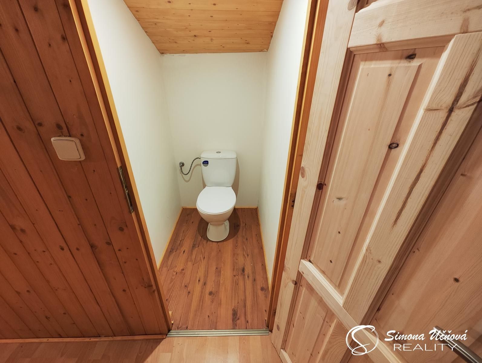 Prodej komerčního prostoru 270 m² - foto 34