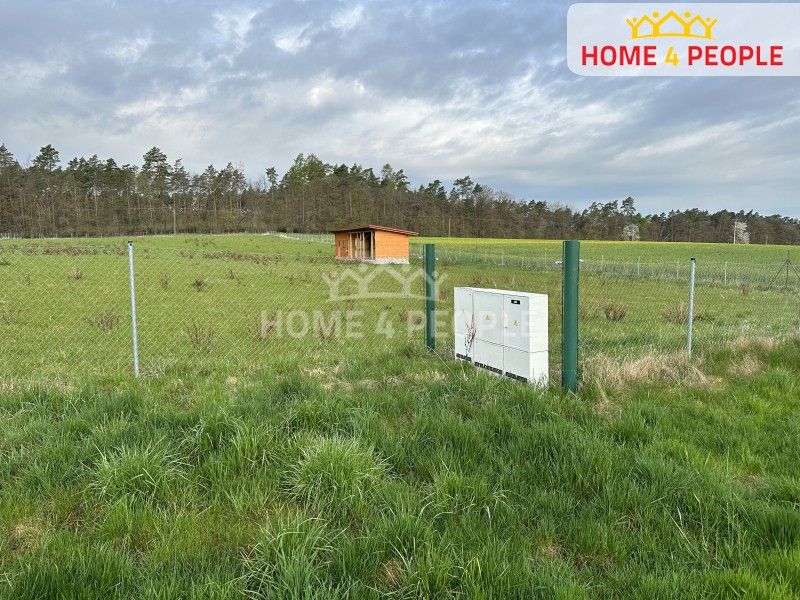 Prodej nemovitosti 9374 m² - foto 1