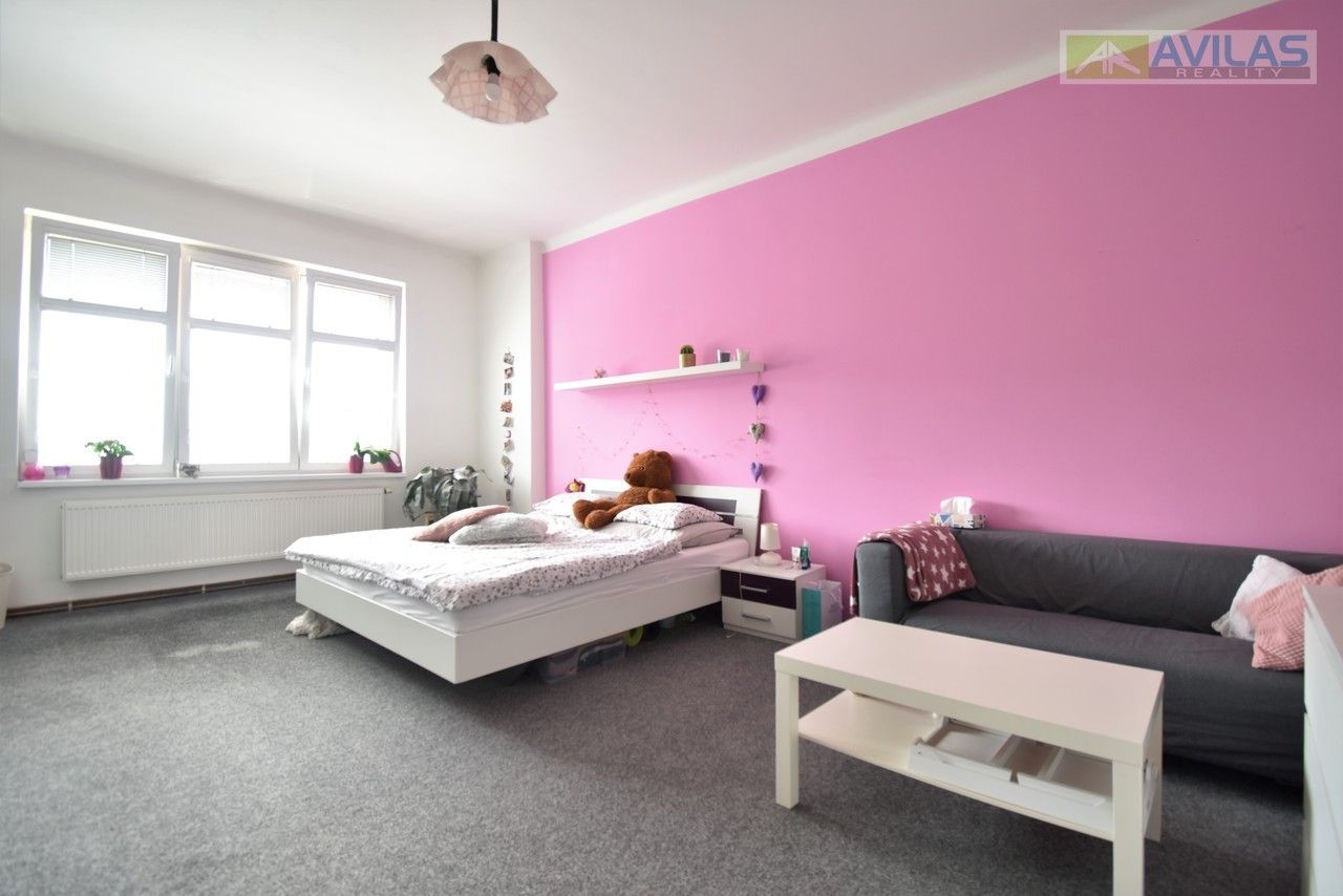 Pronájem bytu 3+1 84 m² - foto 8