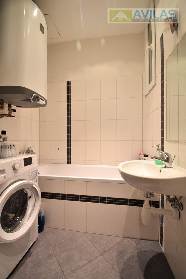 Pronájem bytu 3+1 84 m² - foto 10