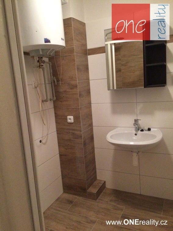 Pronájem bytu 1+kk 35 m² - foto 8