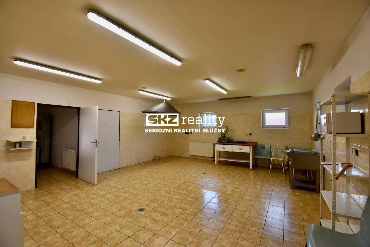 Prodej komerčního prostoru - foto 8