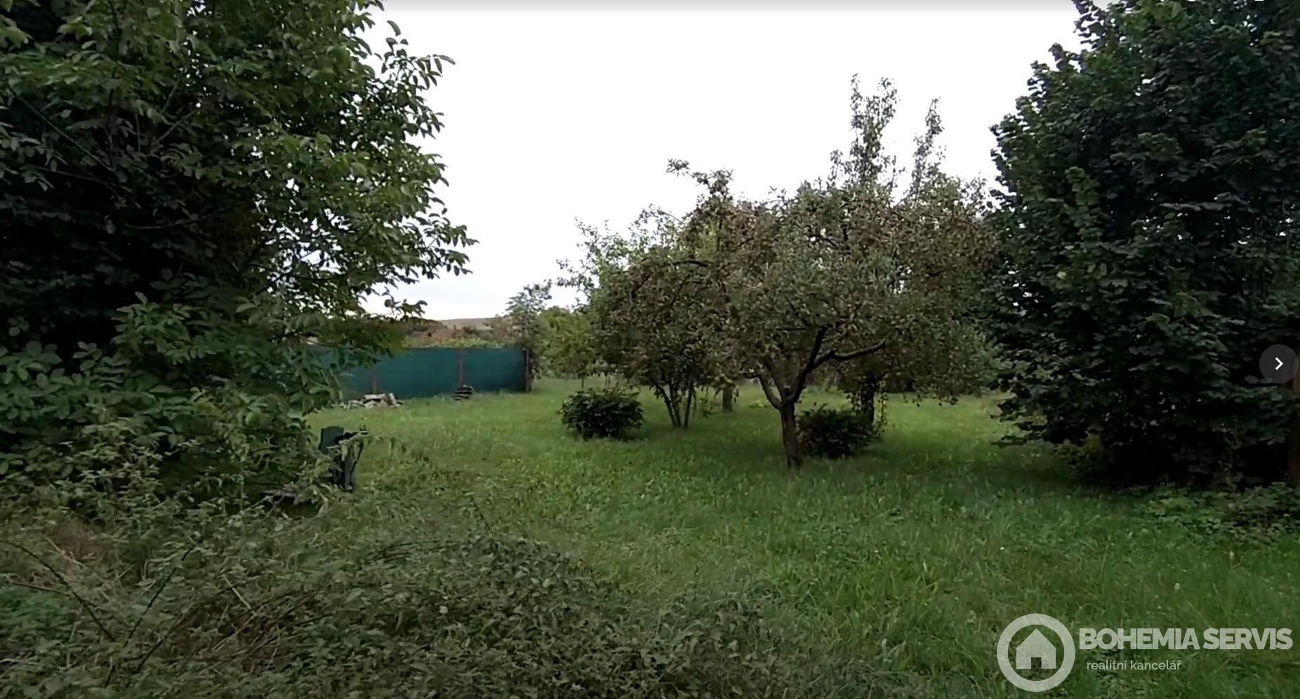 Prodej pozemku 1424 m² - foto 1