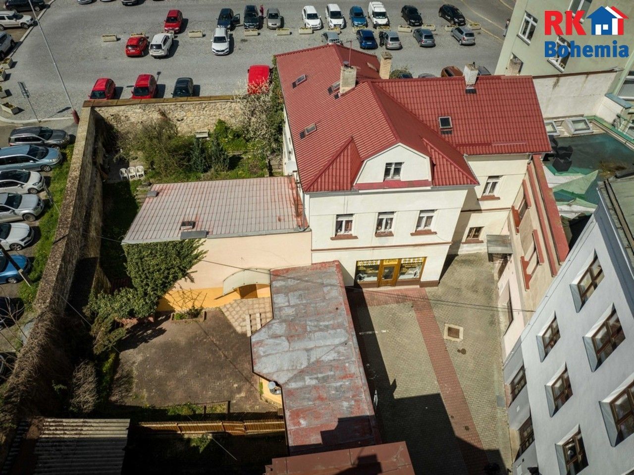 Prodej nemovitosti 552 m² - foto 2