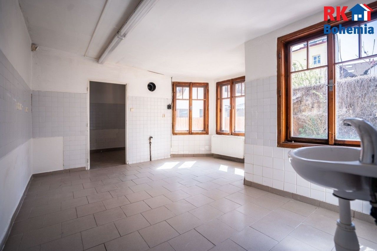Prodej nemovitosti 552 m² - foto 14