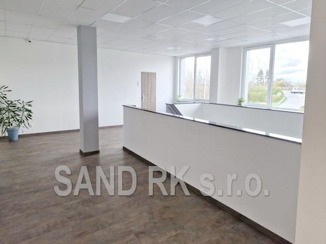 Pronájem komerčního prostoru 1 m² - foto 2