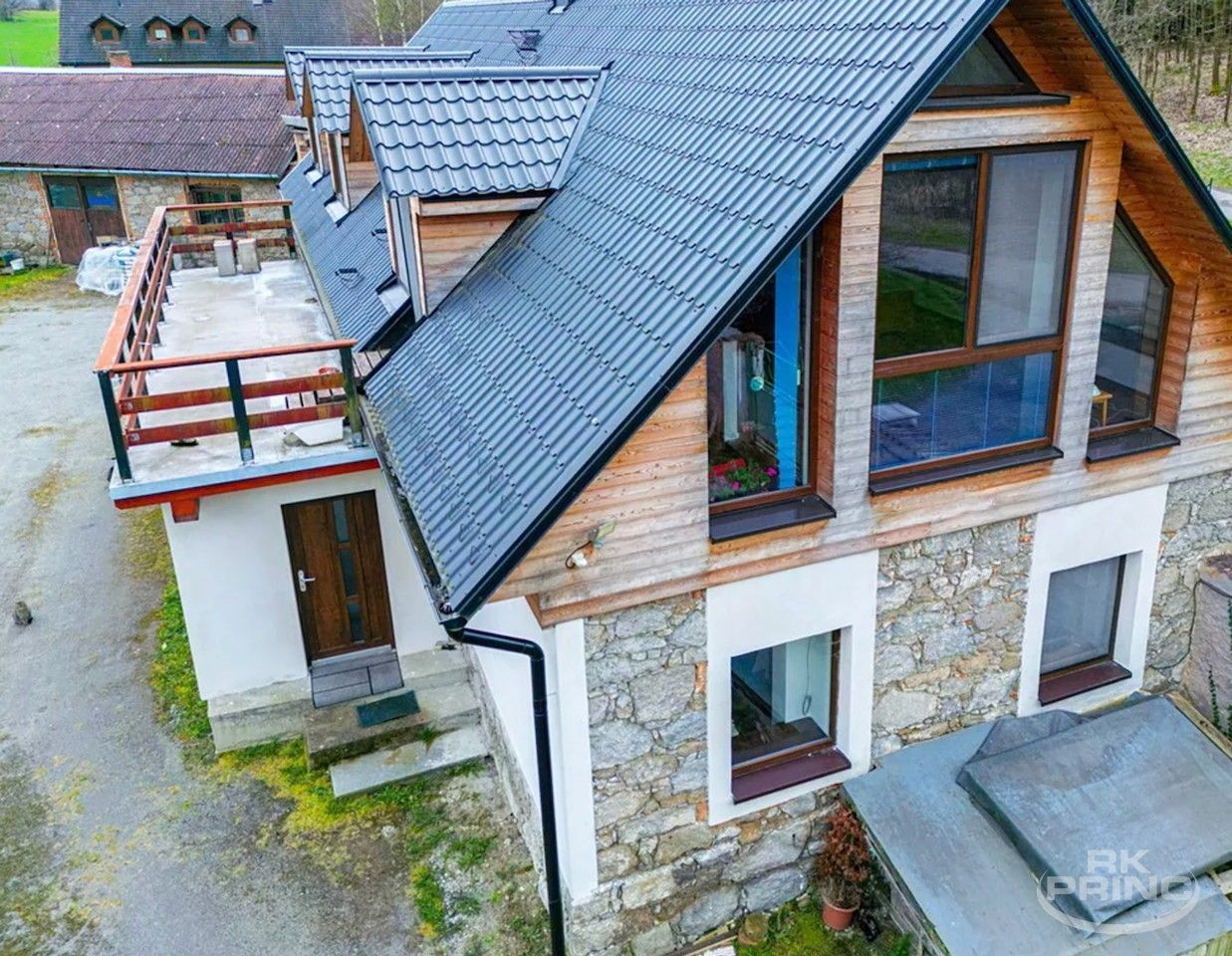 Prodej domu 460 m² - foto 2