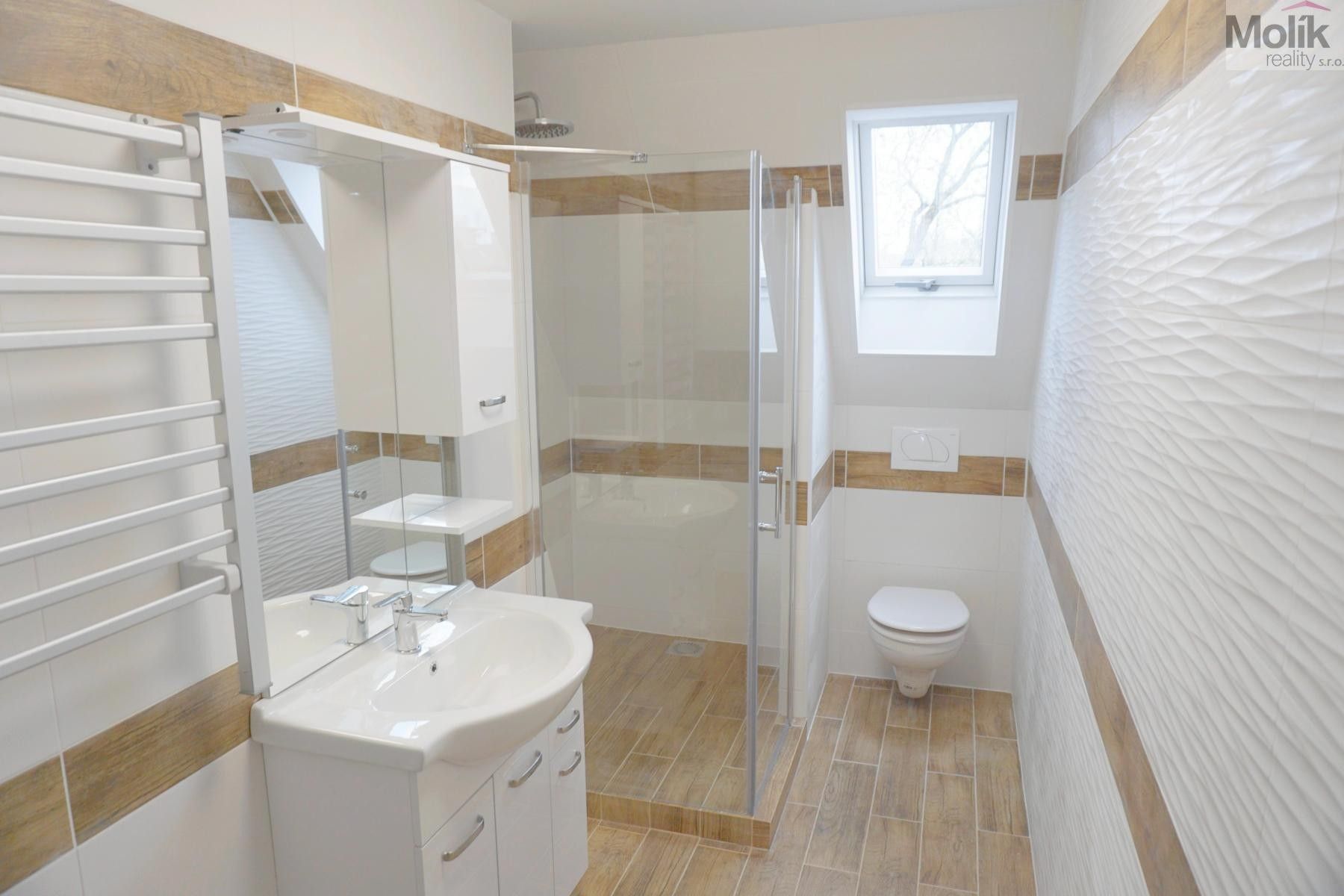 Pronájem bytu 3+kk 75 m² - foto 15