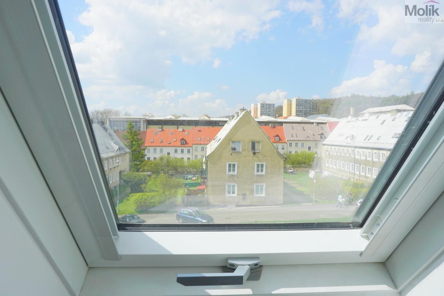 Pronájem bytu 3+kk 75 m² - foto 21