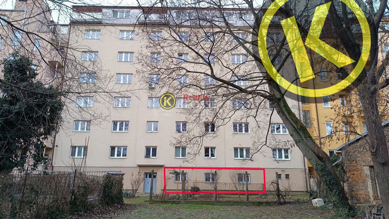 Pronájem bytu 2+kk 43 m² - foto 6