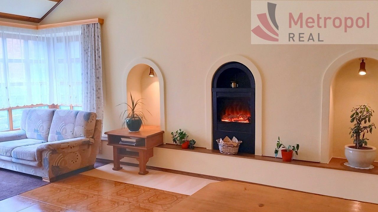 Prodej nemovitosti 360 m² - foto 8