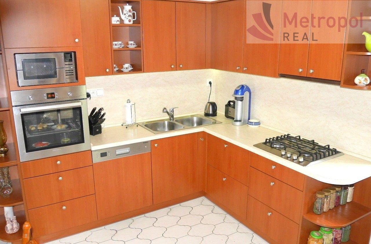 Prodej domu 360 m² - foto 5