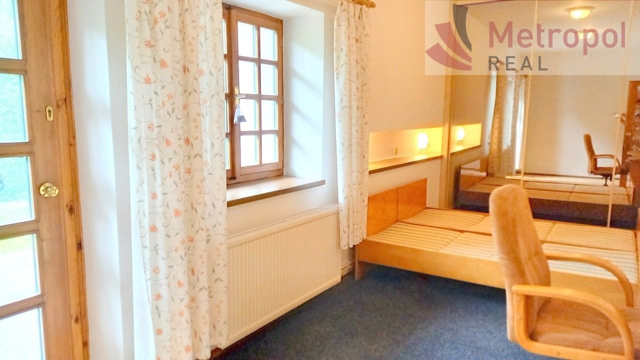 Prodej nemovitosti 360 m² - foto 11