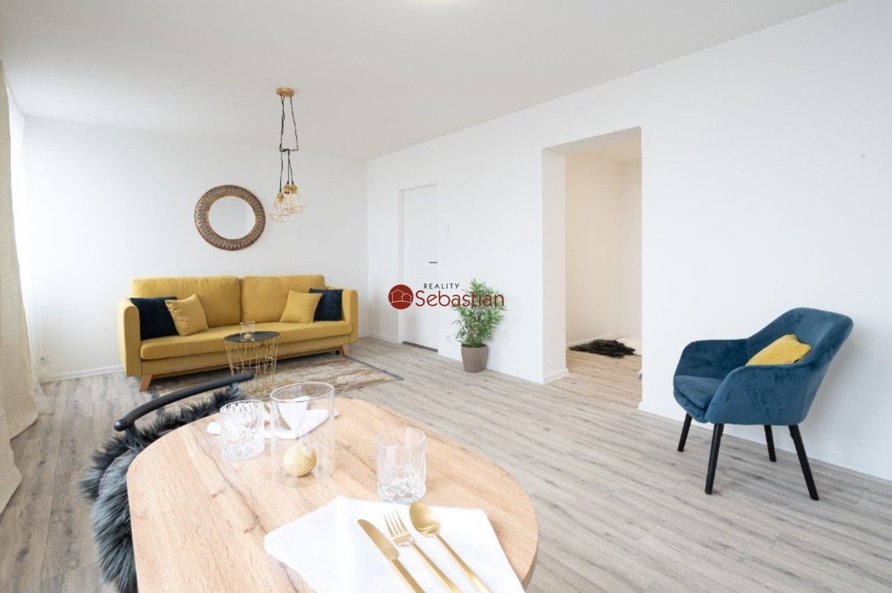 Pronájem bytu 2+1 48 m² - foto 2