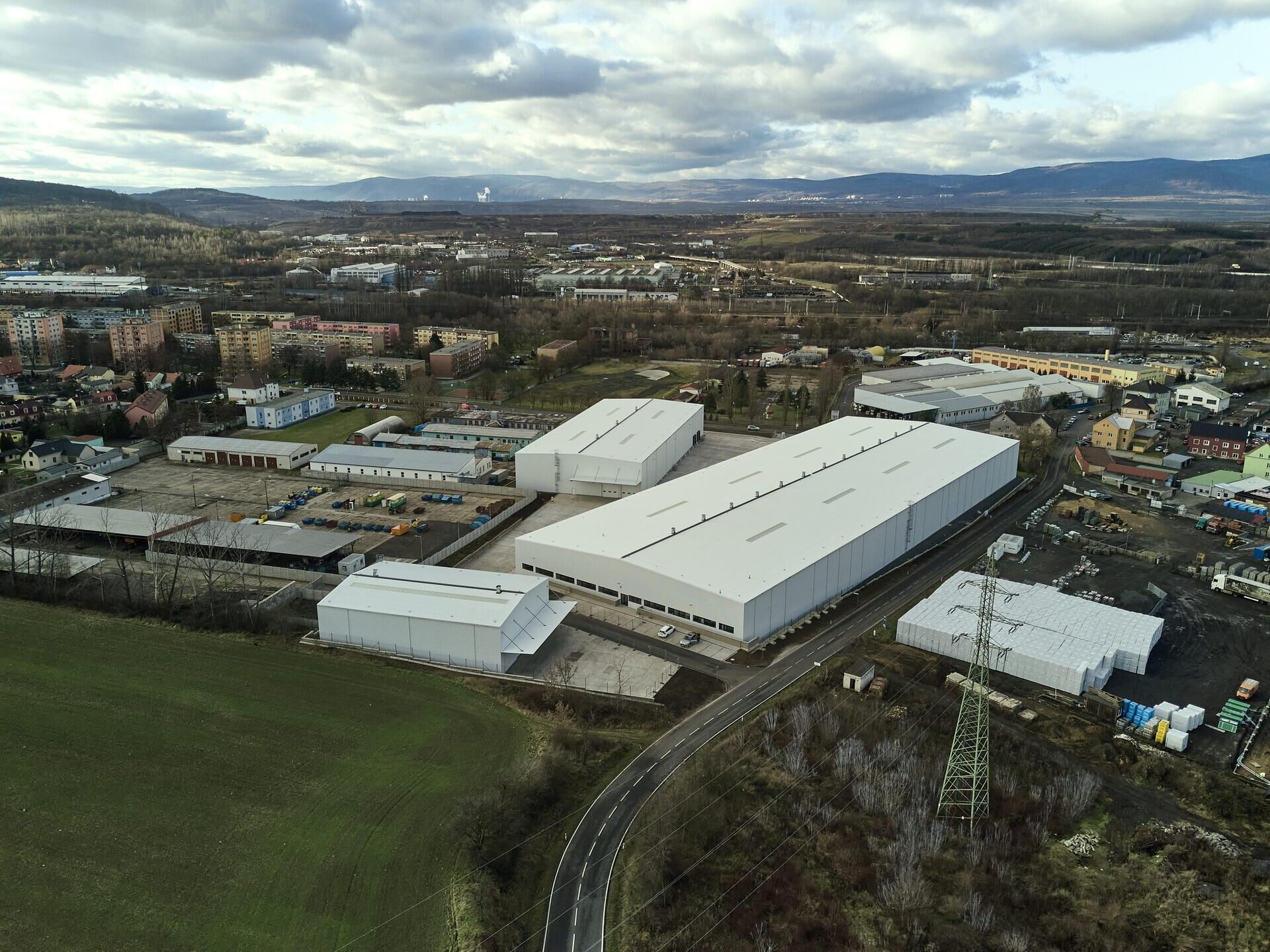 Prodej komerčního prostoru 13211 m² - foto 2