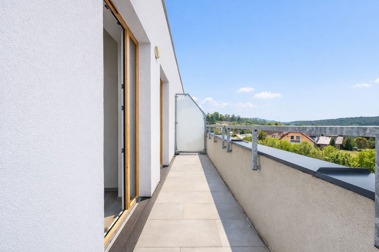 Pronájem bytu 2+kk 49 m² - foto 2
