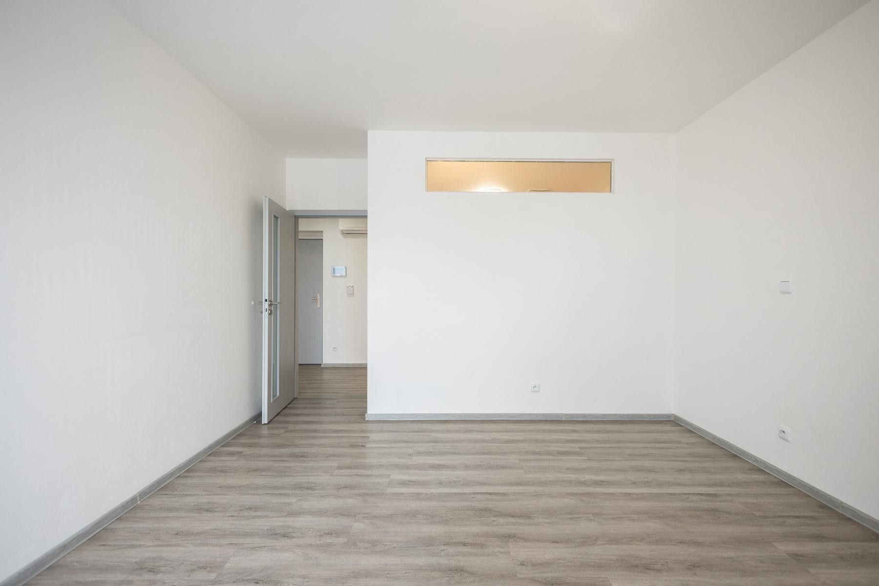 Pronájem bytu 2+kk 49 m² - foto 8