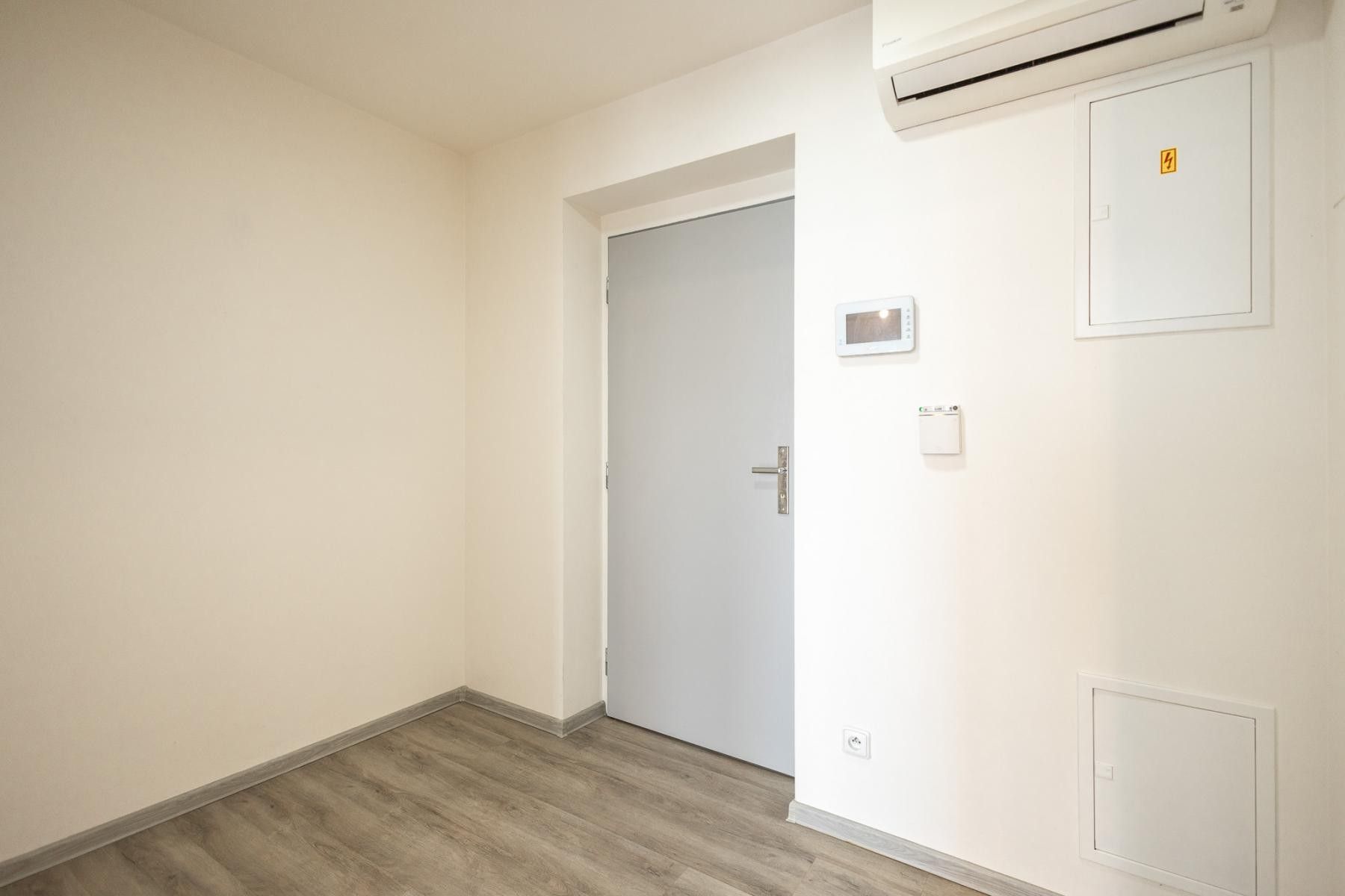 Pronájem bytu 2+kk 49 m² - foto 11
