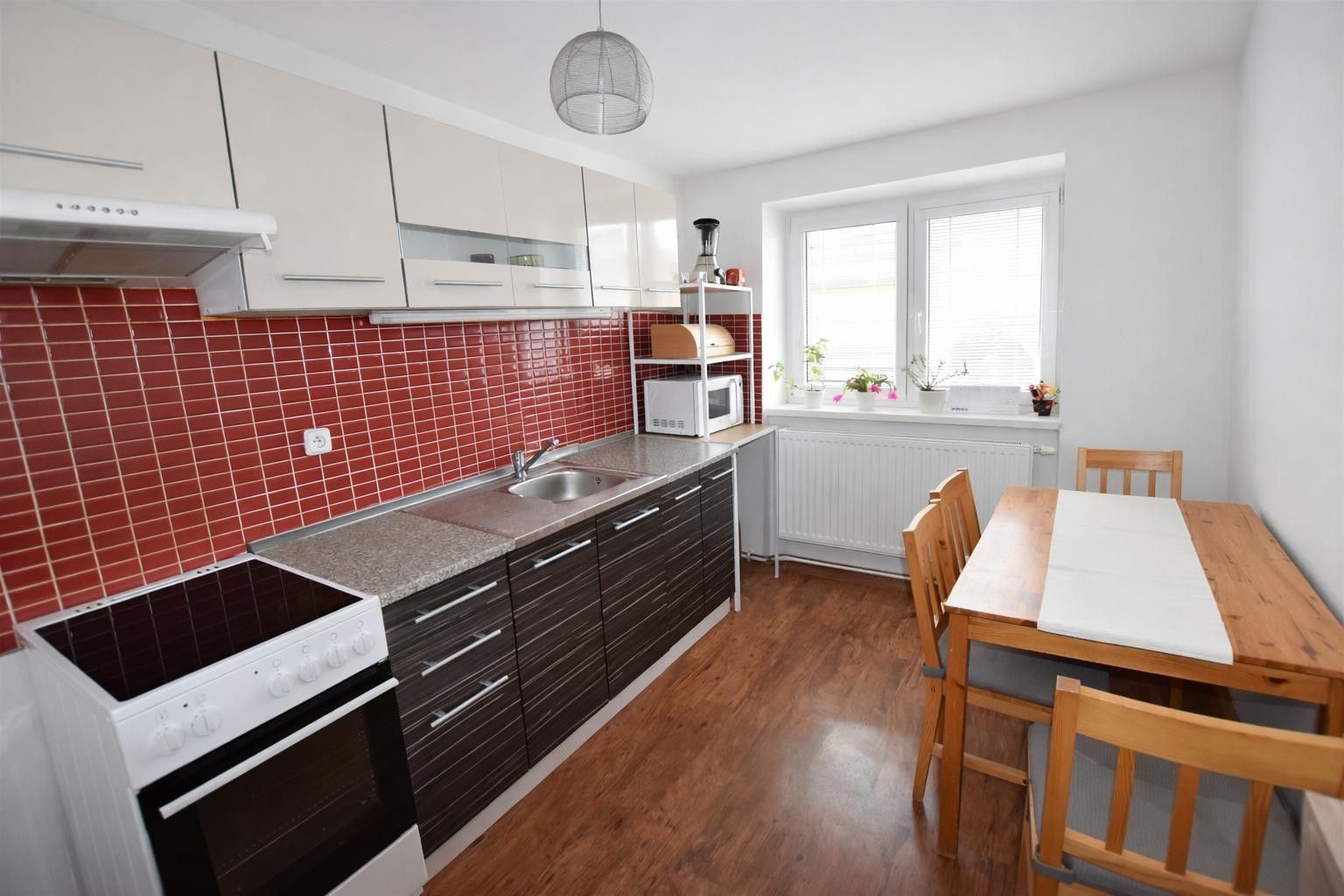 Pronájem bytu 2+1 64 m² - foto 4
