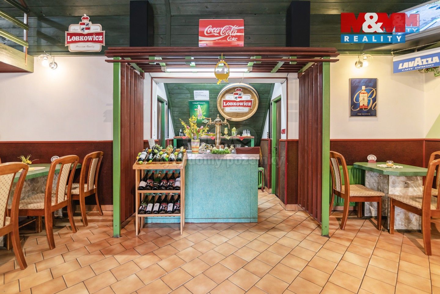 Prodej komerčního prostoru 210 m² - foto 12