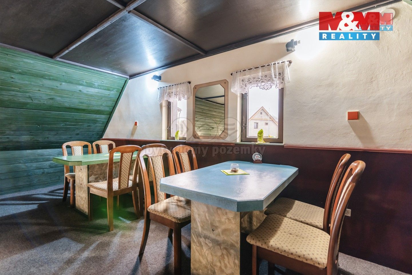 Prodej komerčního prostoru 210 m² - foto 11