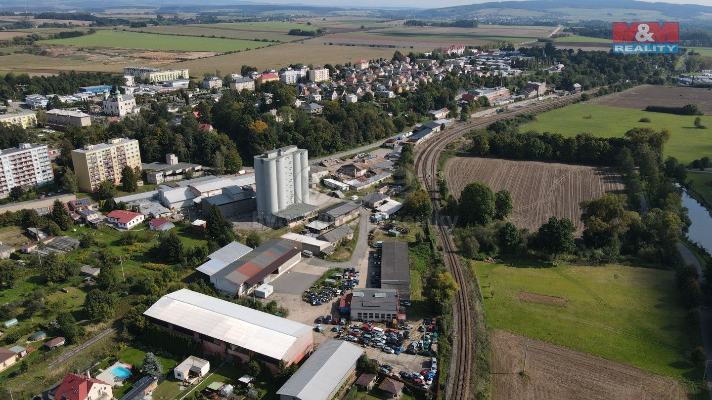 Prodej komerčního prostoru 1100 m² - foto 2