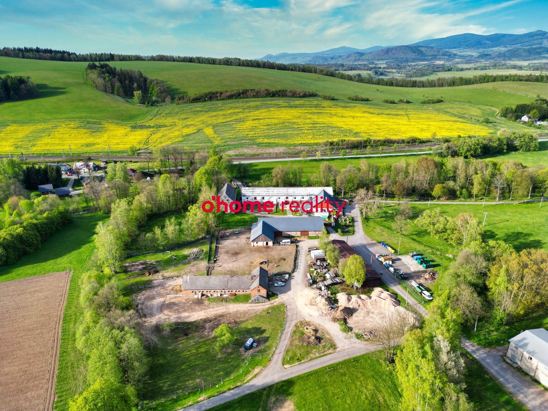 Prodej komerčního prostoru 21579 m² - foto 4