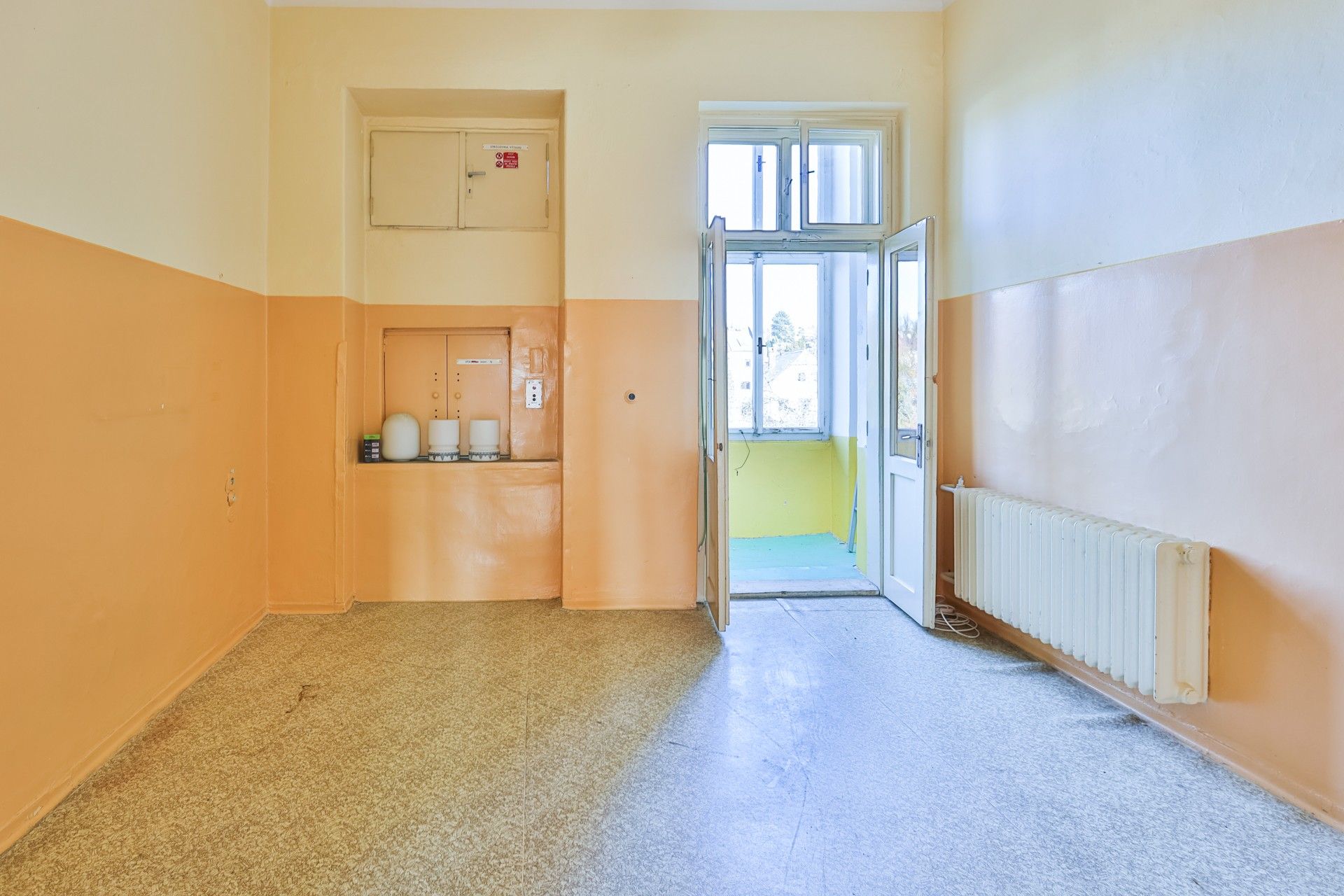 Prodej komerčního prostoru 1000 m² - foto 6