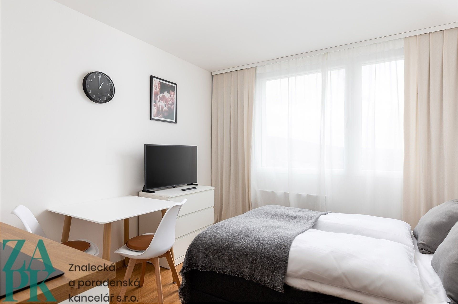 Pronájem bytu 1+kk 22 m² - foto 3