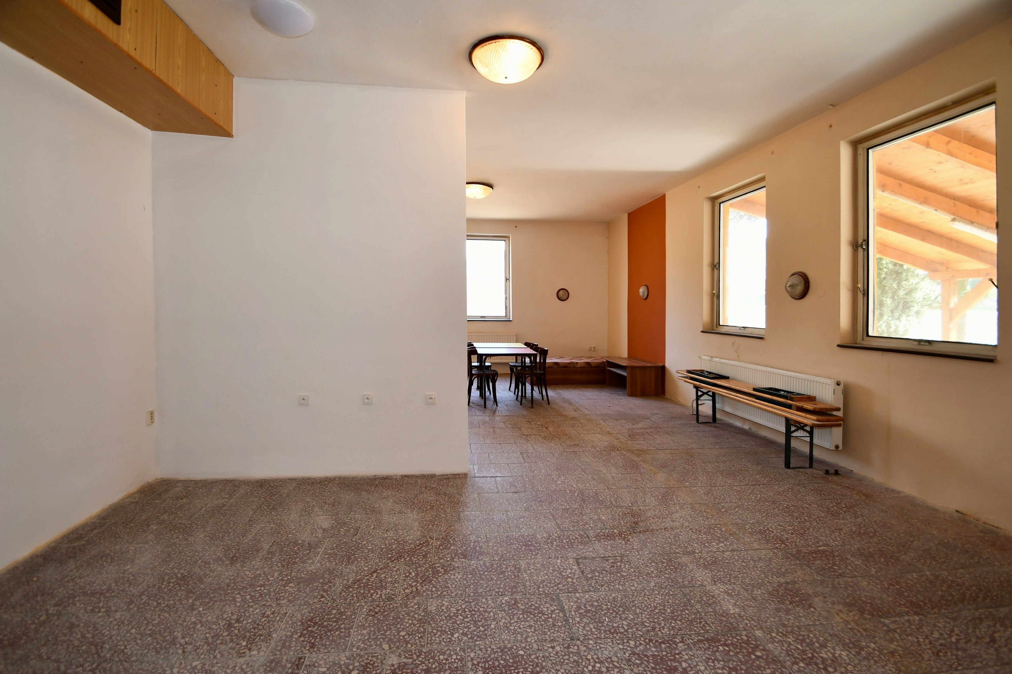 Prodej komerčního prostoru 1415 m² - foto 11