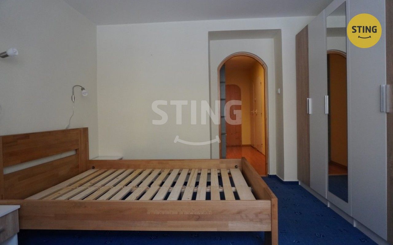 Pronájem bytu 2+1 56 m² - foto 6
