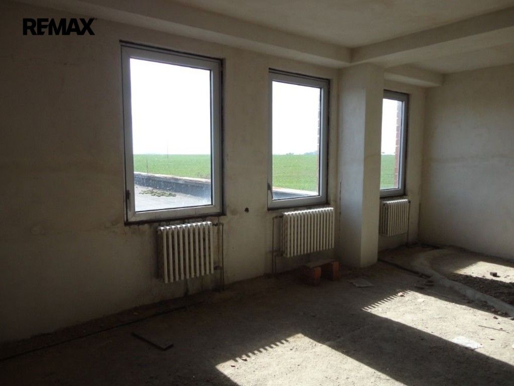 Prodej komerčního prostoru 1600 m² - foto 9