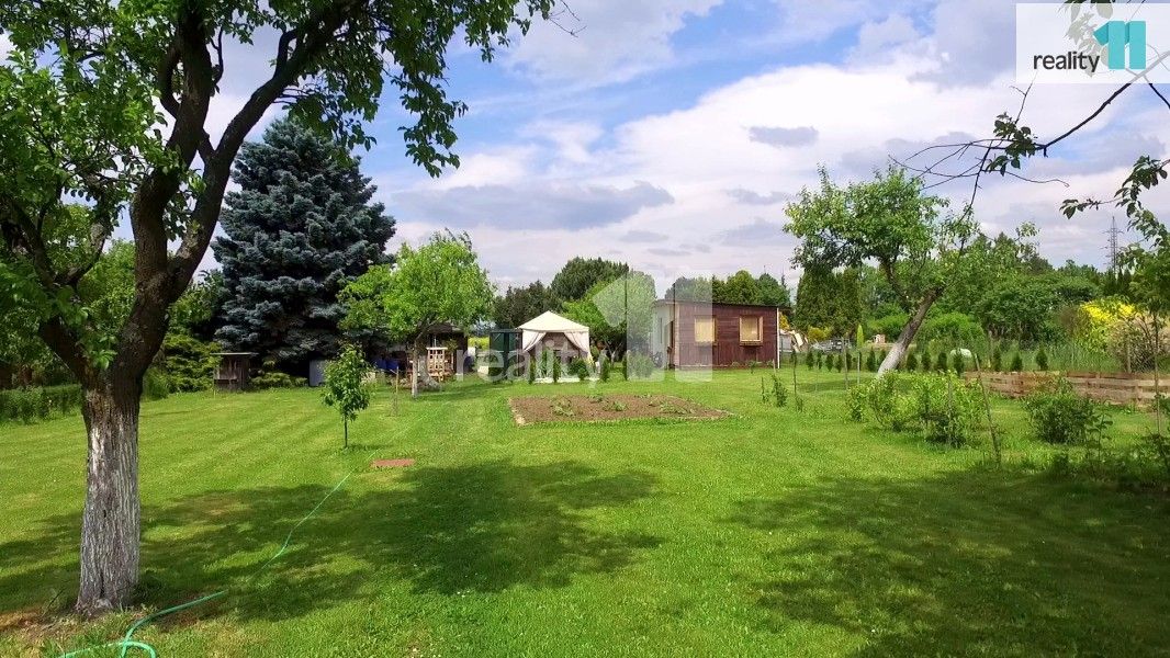 Prodej pozemku 2136 m² - foto 4
