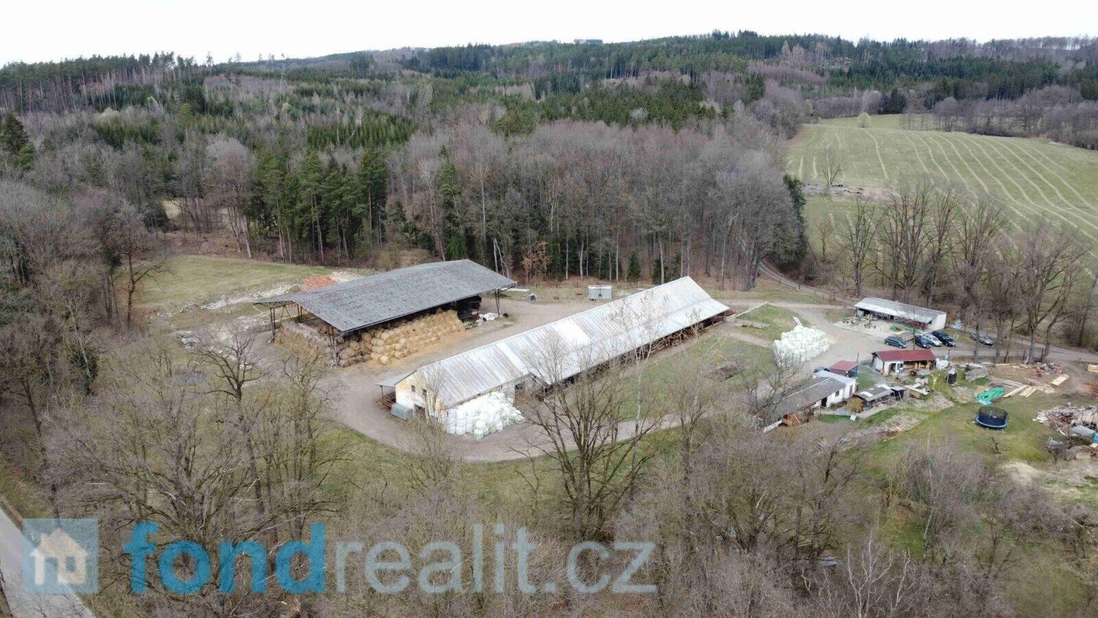 Prodej nemovitosti 2276 m² - foto 4