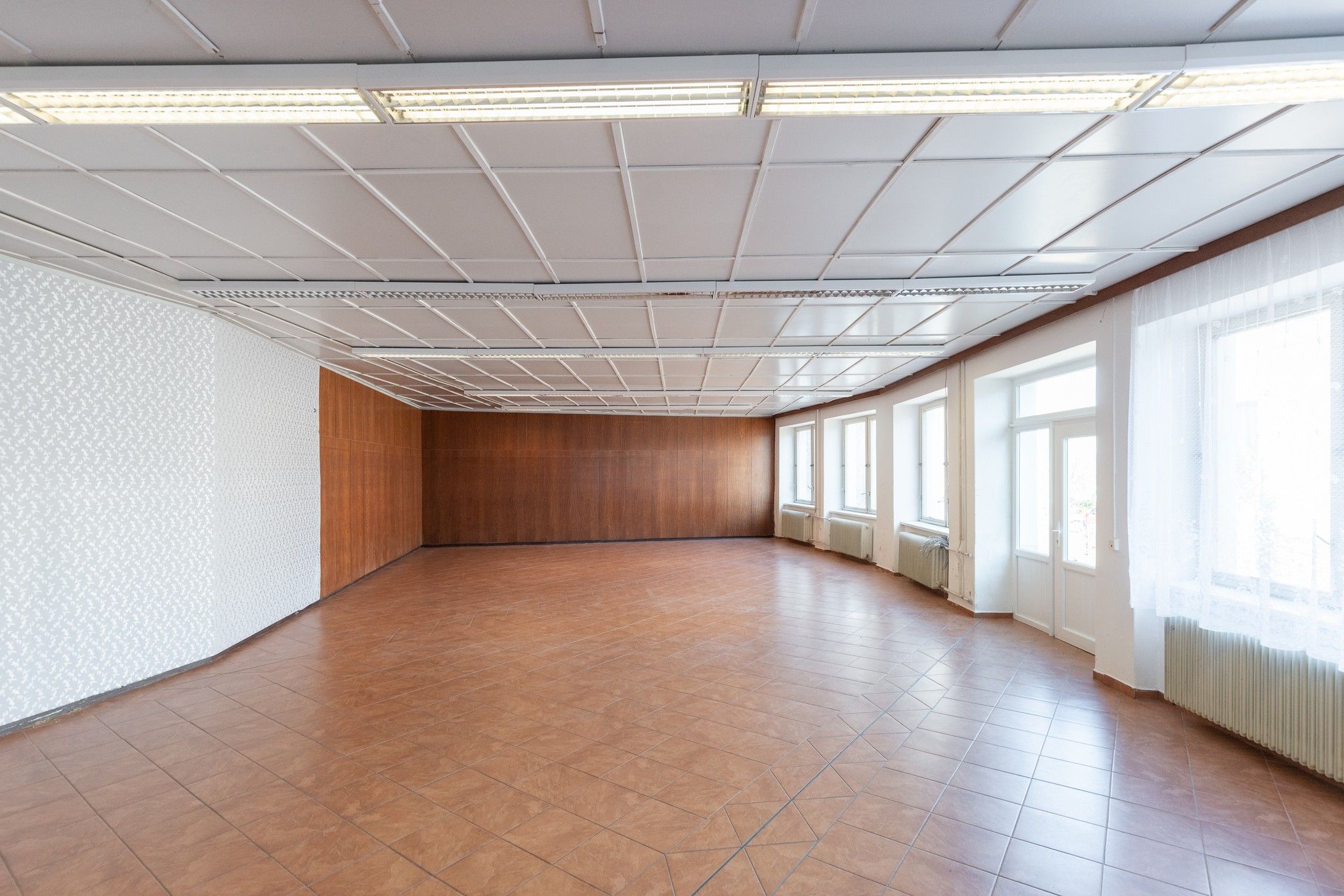 Pronájem komerčního prostoru 113 m² - foto 9