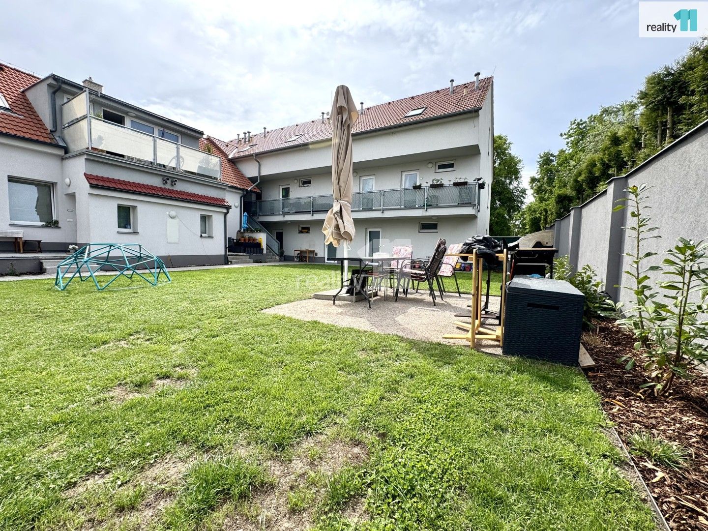 Pronájem bytu 3+kk 77 m² - foto 13