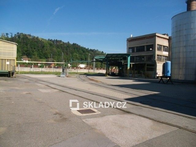 Pronájem komerčního prostoru 875 m² - foto 4