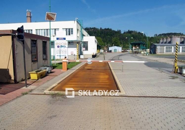 Pronájem komerčního prostoru 875 m² - foto 5
