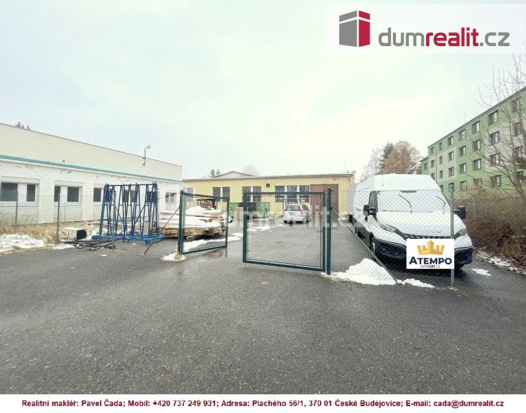 Pronájem komerčního prostoru 913 m² - foto 1