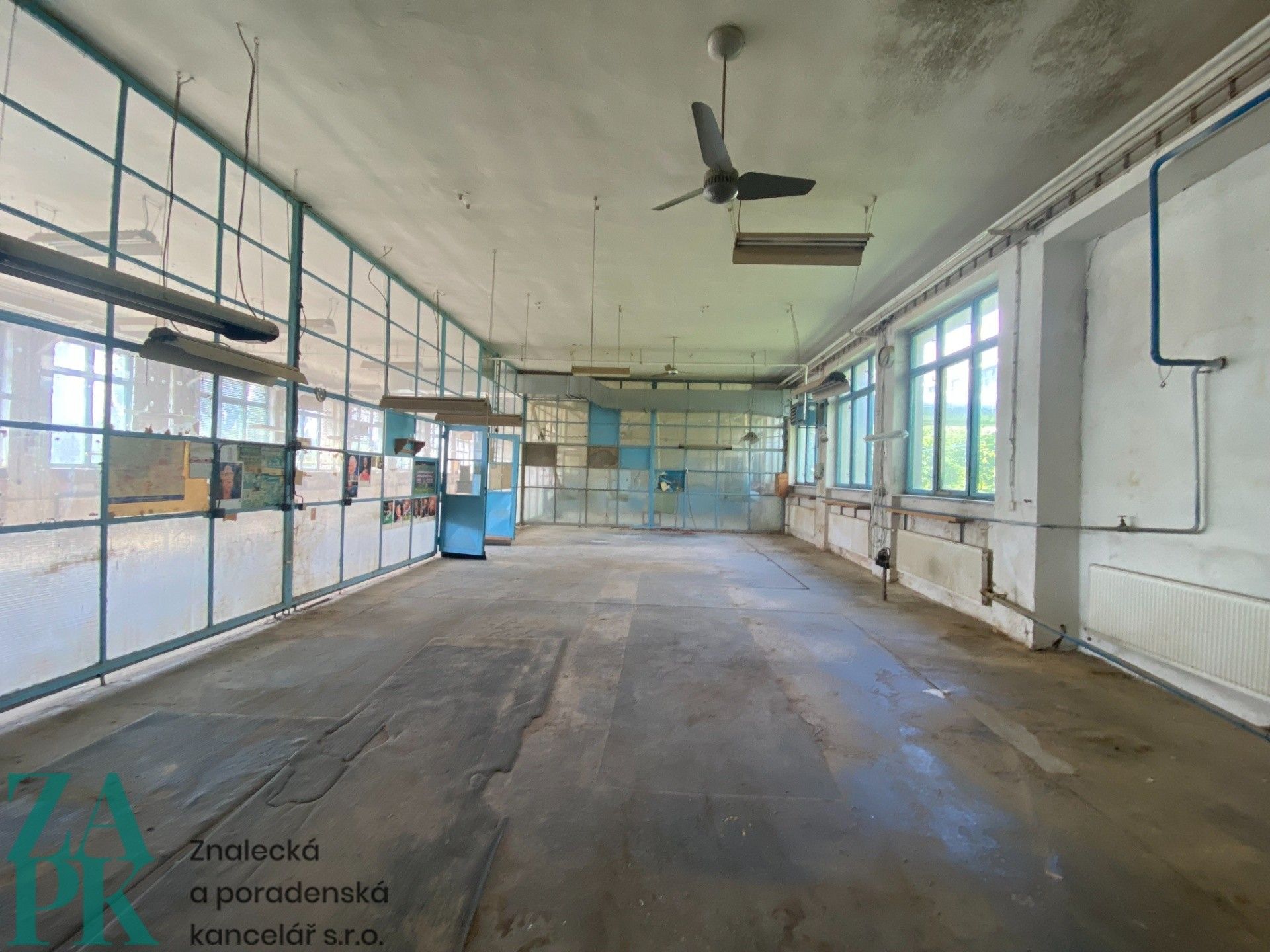 Pronájem komerčního prostoru 1000 m² - foto 5