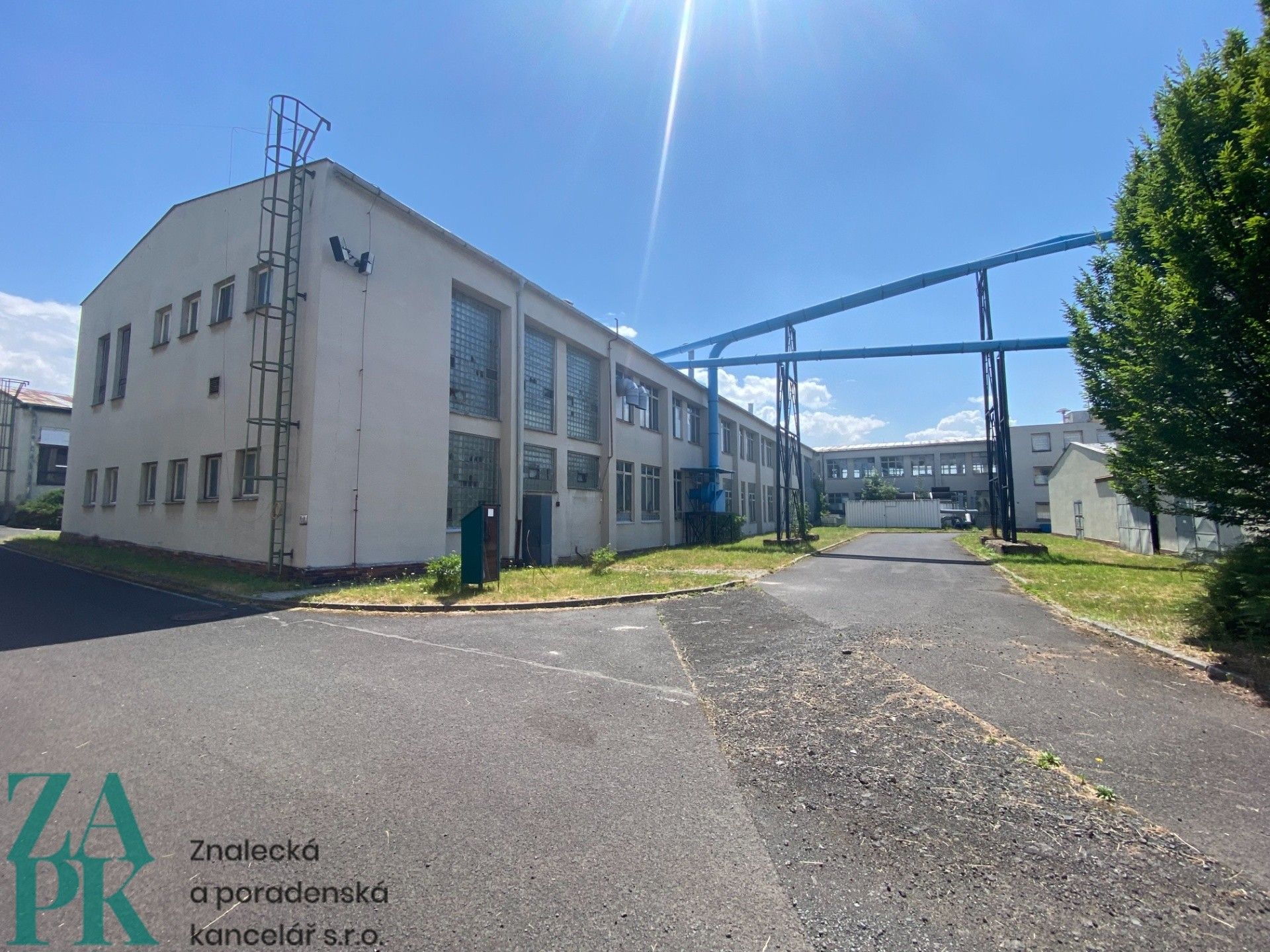 Pronájem komerčního prostoru 1000 m² - foto 4