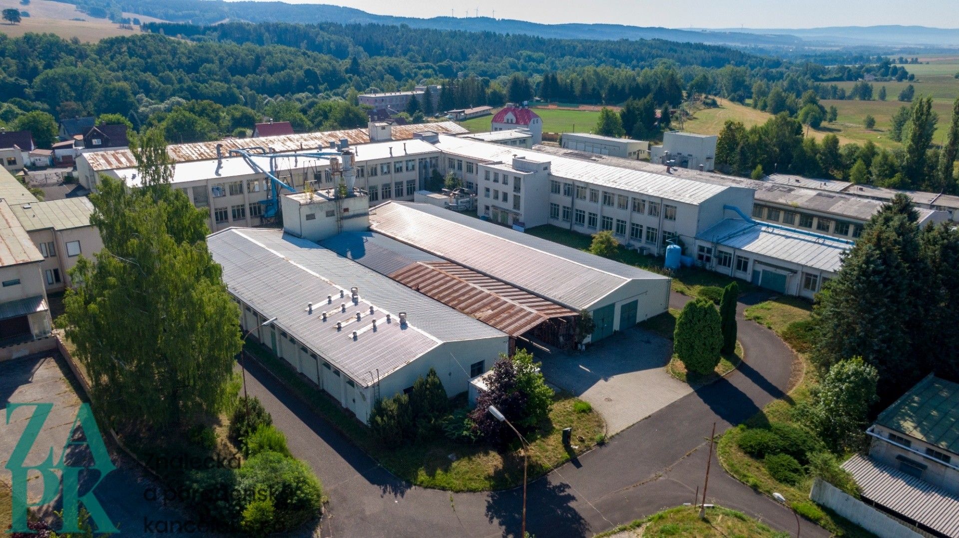 Pronájem komerčního prostoru 1000 m² - foto 23
