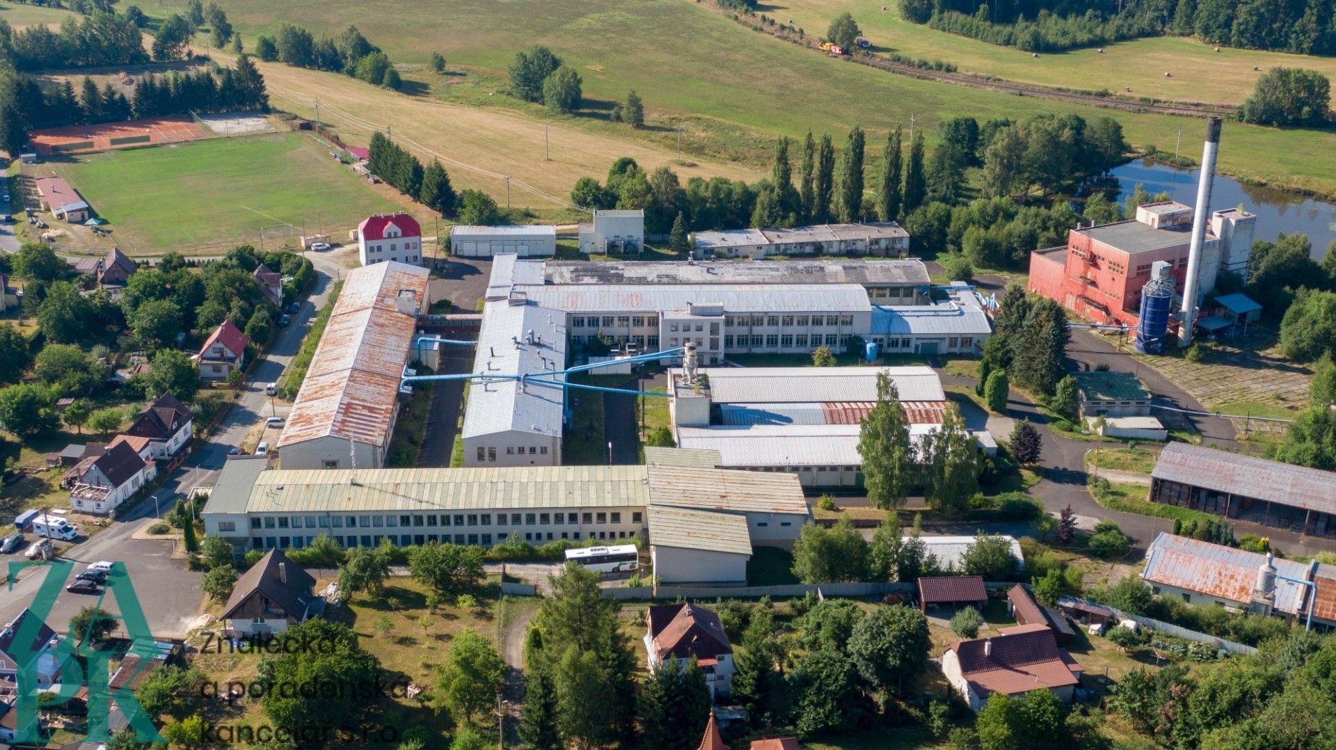 Pronájem komerčního prostoru 1000 m² - foto 21